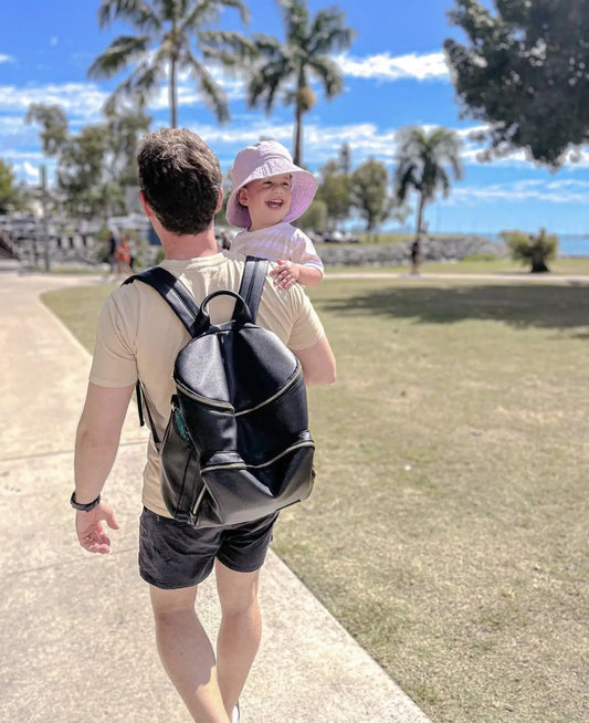 Nappy bag tips make leaving the house easier with these tips