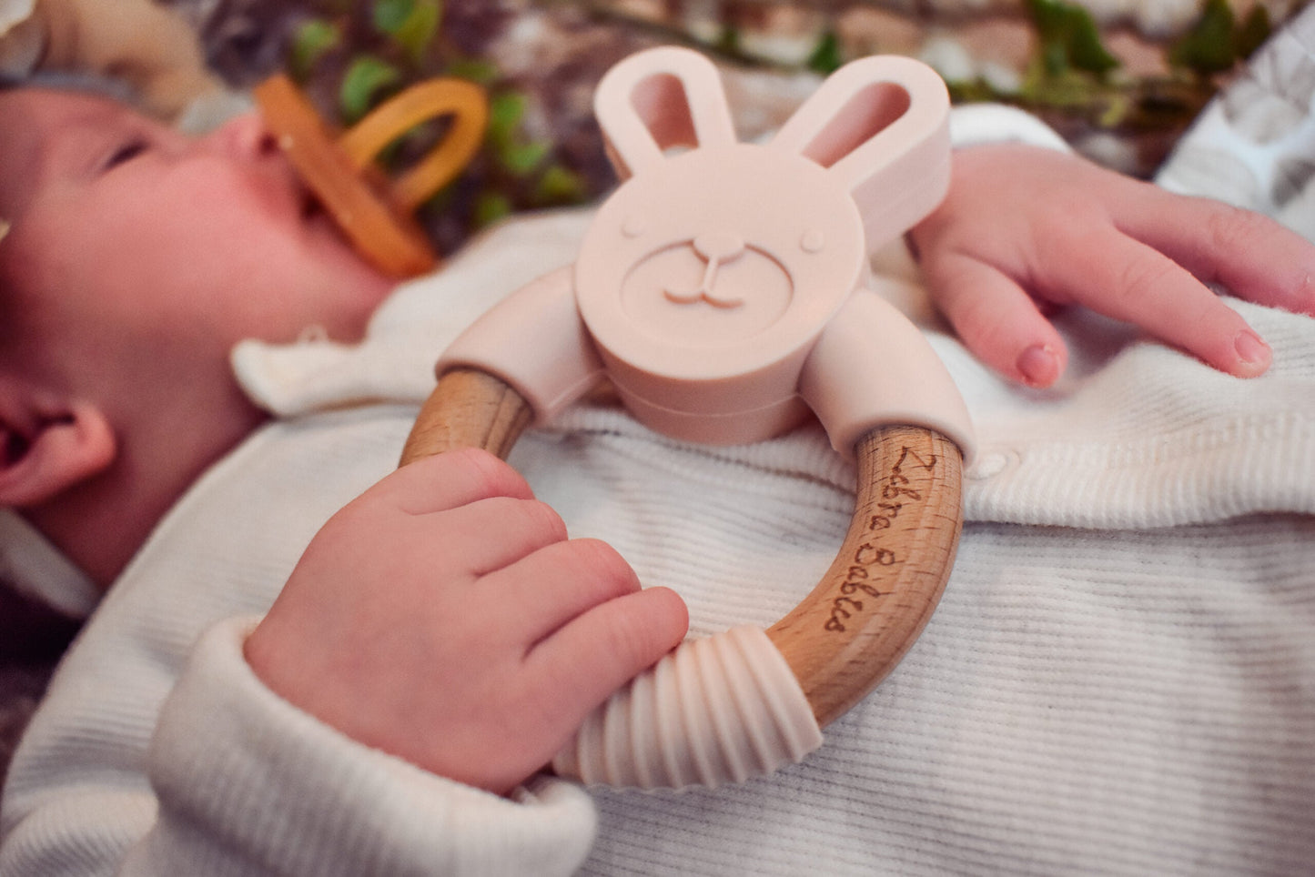 silicone bunny teether rabbit wood bunny rabbit teether teething toy