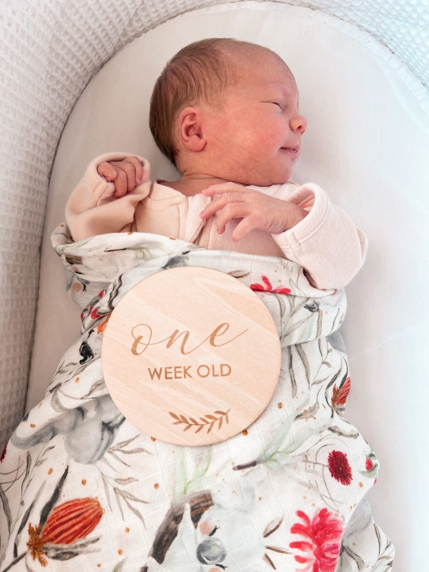 Swaddle blanket Swaddle Baby Blankets Bamboo Cotton 120cm x 120cm Soft to touch and gentle against the skin, our muslin cotton blankets are ideal for swaddling, use as a pram cover, nursing cover, burp cloth or play mat. Measuring 120cm x 120cm and made from organic bamboo cotton muslin, these swaddles are breathable and their generous size makes swaddling easy.