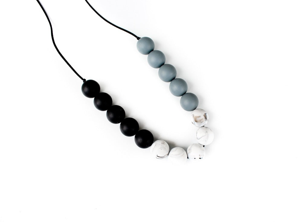 Silicone teething necklace for mum silicone breastfeeding necklace neutral peach tone