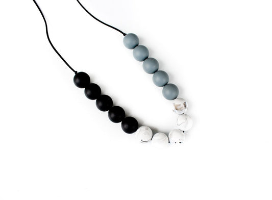 Silicone teething necklace for mum silicone breastfeeding necklace neutral peach tone