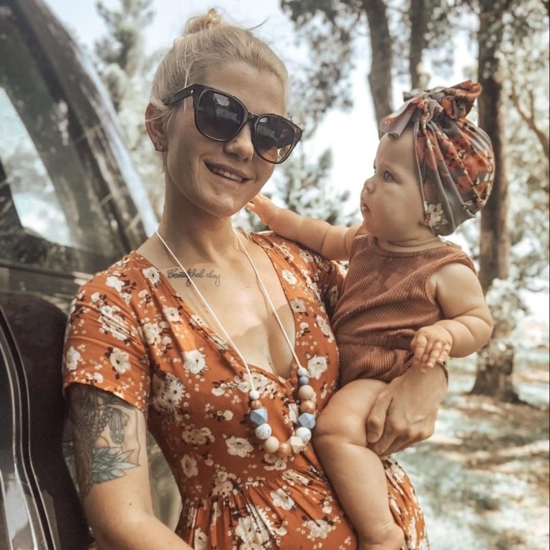 Silicone teething necklace for mum silicone breastfeeding necklace