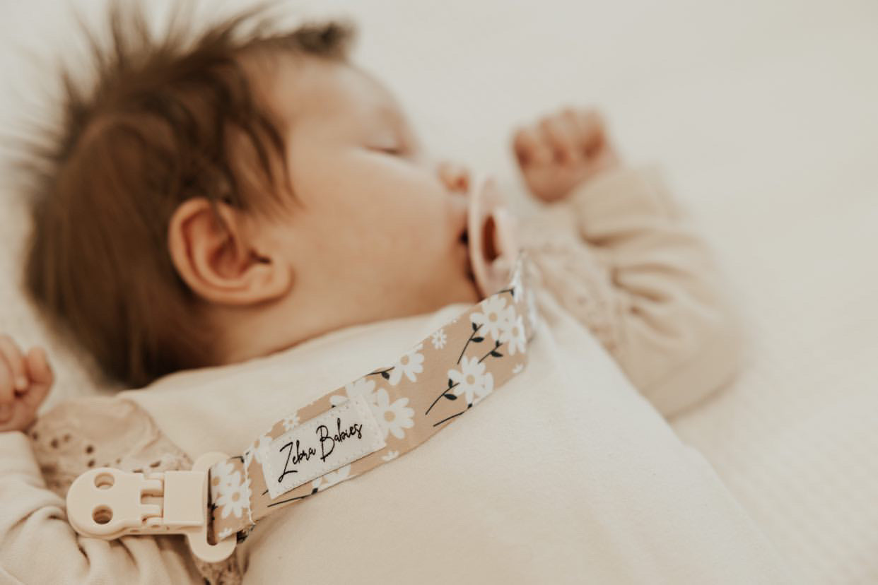 Ribbon Dummy Clip baby girl dummy clips with daisy flowers neutral pacifier chain for baby Australia Afterpay