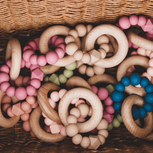 teething toy silicone teething ring with beechwood ring