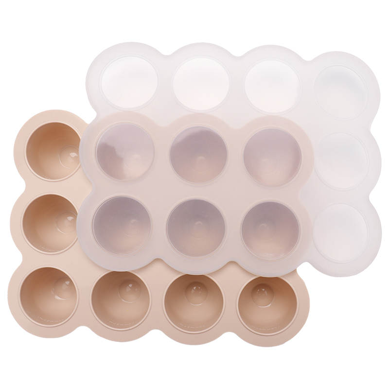 Silicone Feeder Frozen Food Tray - 12 Compartments Preparing food for you little ones made easy with our silicone feeder food trays. These 12 compartment moulds make the perfect portion. Simply fill the moulds and pop it in the freezer of fridge