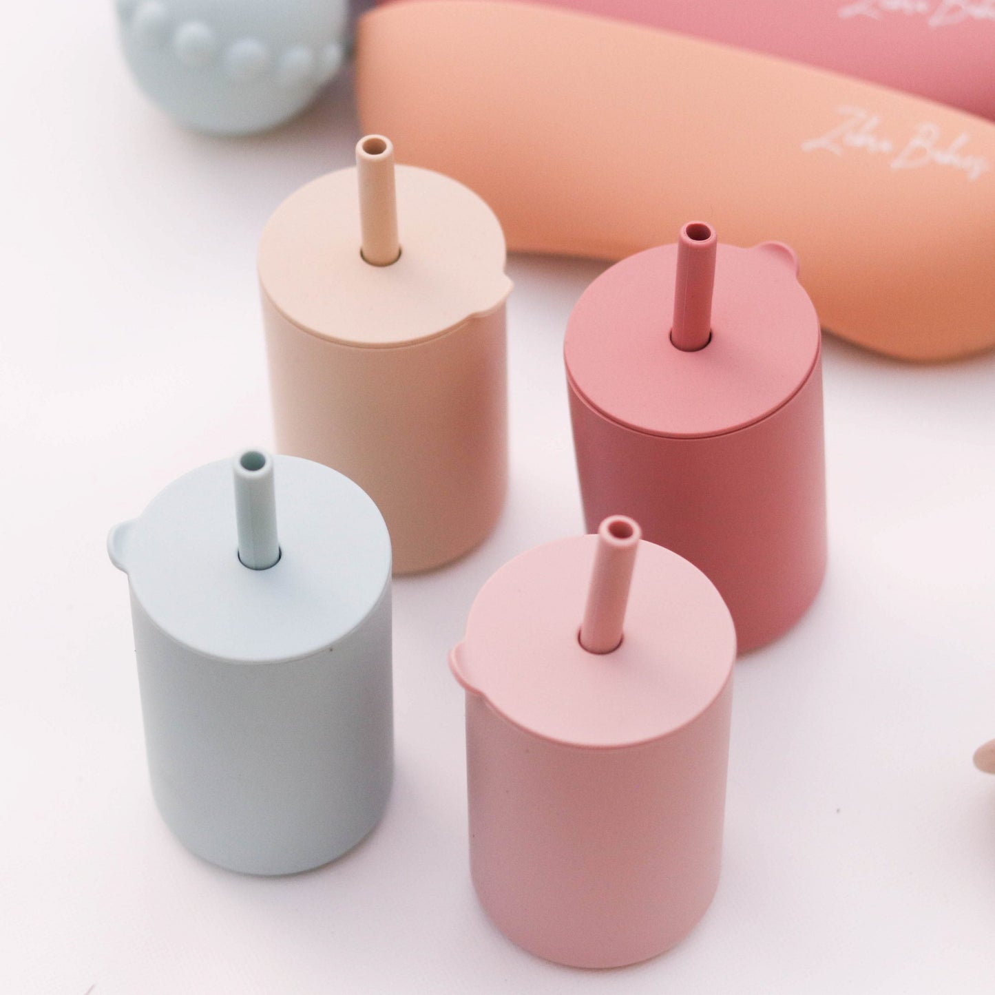 Silicone Sippy Cup with Lid and Straw Our gorgeous Sippy cups with lid and straw are the perfect size for little hands to grip. They are also great for milkshakes, smoothies & juices Perfect size big for little tummies.