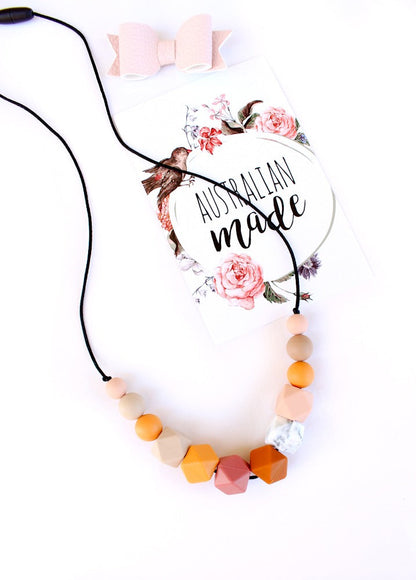 tori silicone necklace