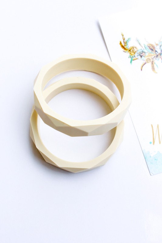 Silicone Bangle – Bonnie Cream