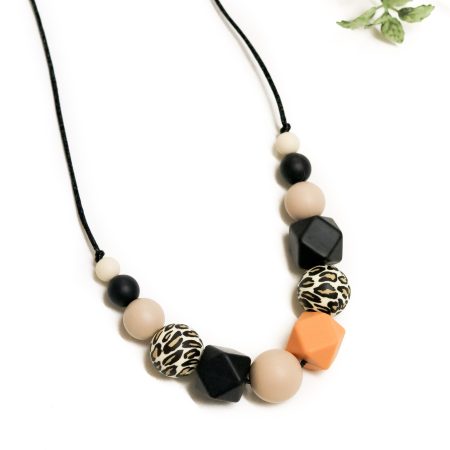 Leopard print silicone necklace Silicone Necklaces Silicone necklaces are the perfect accessory when it comes to wearing jewellery as a parent, stylish, simple and above all safe.