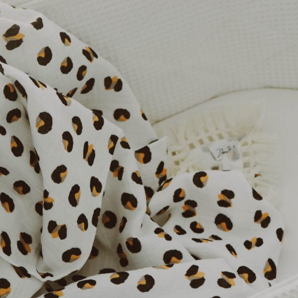 Swaddle Fringe Blankets Cotton 120cm x 100cm Beautiful leopard print. Soft to touch and gentle against the skin. Our muslin cotton blankets are ideal for swaddling, use as a pram cover, nursing cover, burp cloth or play mat. Measuring 120cm x 100cm and made from cotton muslin with the added fringe, these swaddles are breathable and their generous size makes swaddling easy.