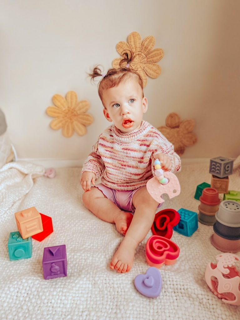 Silicone stacking tower teething toys teething toy - Heart star stacking shape toy