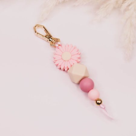 Silicone Bead Keychain - Daisy Pink Perfect as a thoughtful gift or a stylish accessory for yourself, these keychains offer a touch of personality and charm to your everyday essentials