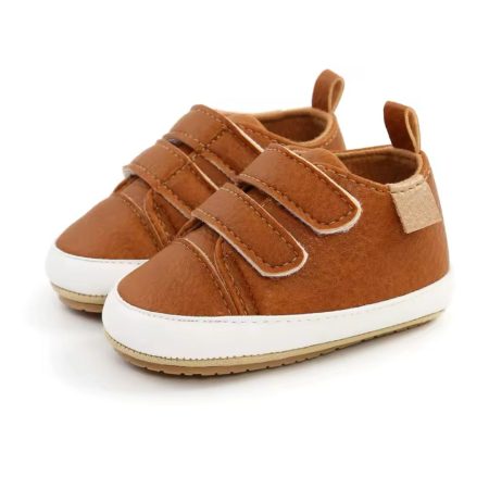 Riley Velcro Baby Shoes - Brown Introducing our charming brown pu leather baby shoes with velcro straps